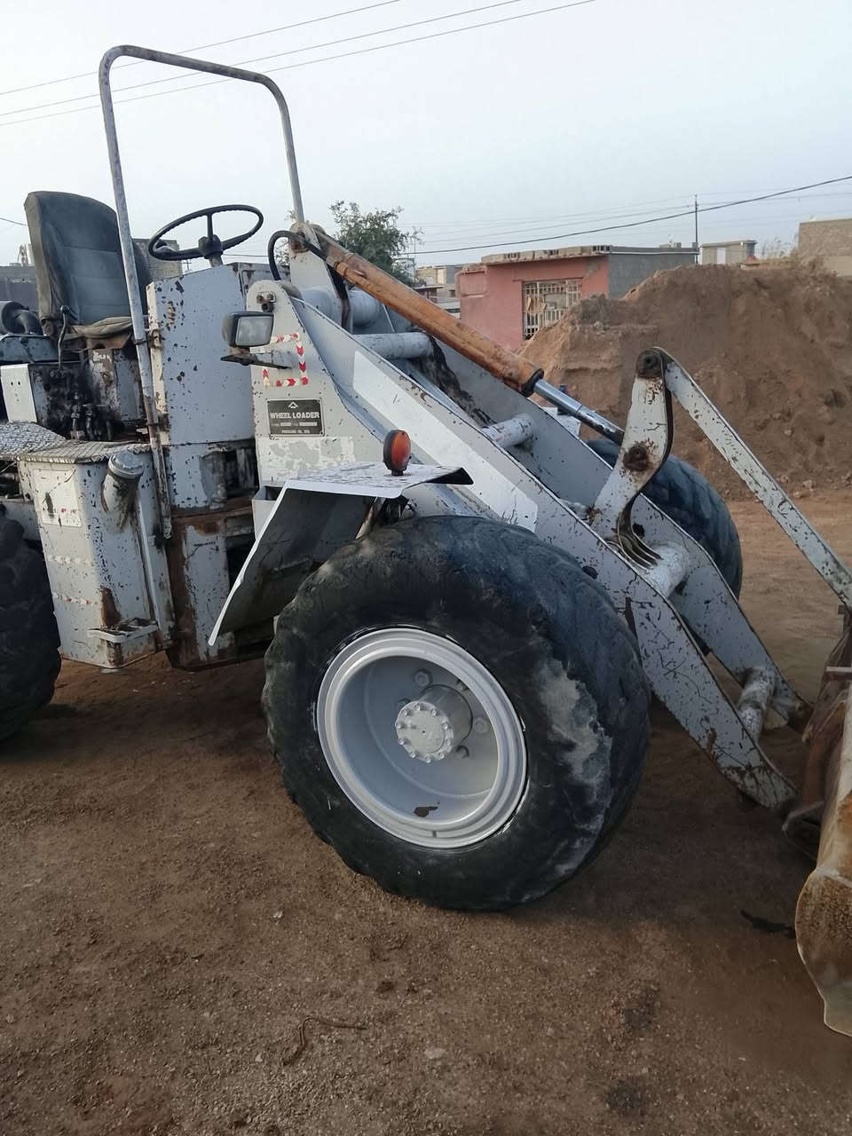 للبيع شفل فور كاوه
موديل 98 بدون 
حجم 40   مكينه ازوزه
جاهز للعمل سعر 60 وبي مجال
العنوان الكوت الاستفسار ***********و ***********
