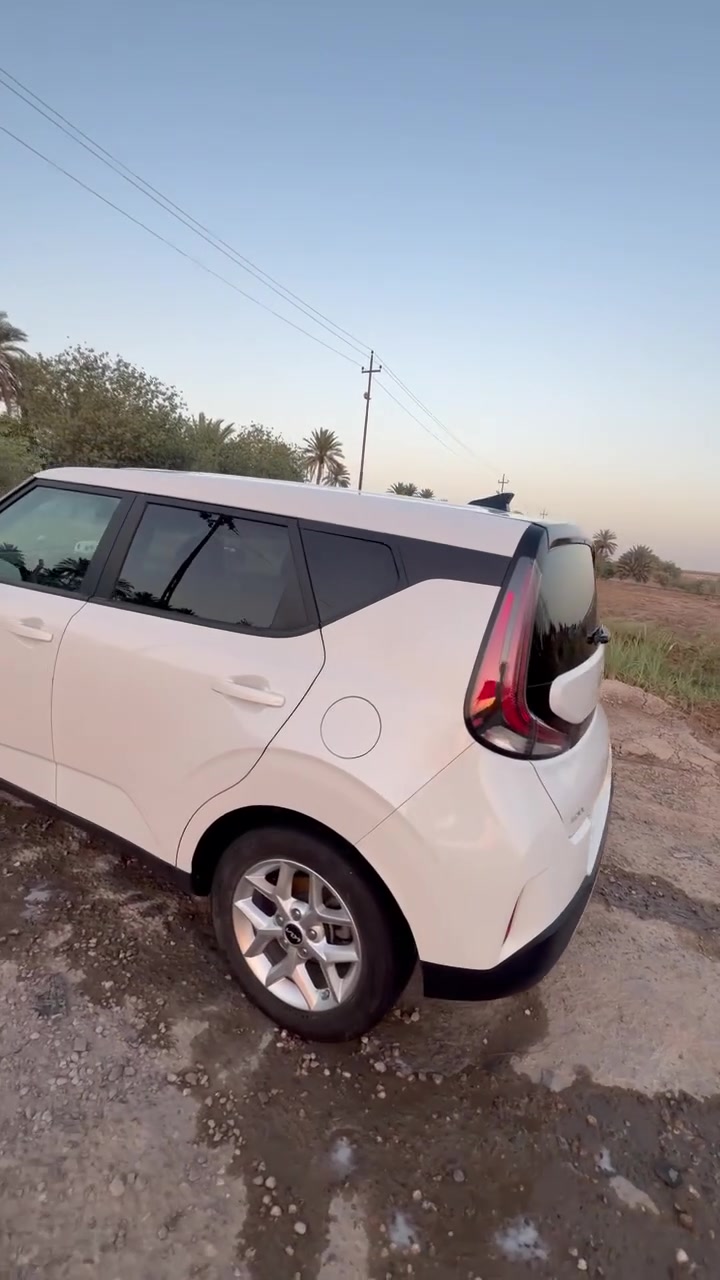 🚗 للبيع | Kia Soul 2024
✨ اللون: أبيض
✨ الممشى: 22 ألف كم فقط
✨ وارد أمريكي 🇺🇸
✨ محرك اقتصادي 2000cc دوش
✨ السيارة نظيفة جداً واستخدام بسيط
✨ تبريد ومواصفات ممتازة
✨ كاميرا خلفية + شاشة + Apple CarPlay
📍الموقع: نجف
💰السعر: 148
للاستفسار  أو اتصال 📞***********
