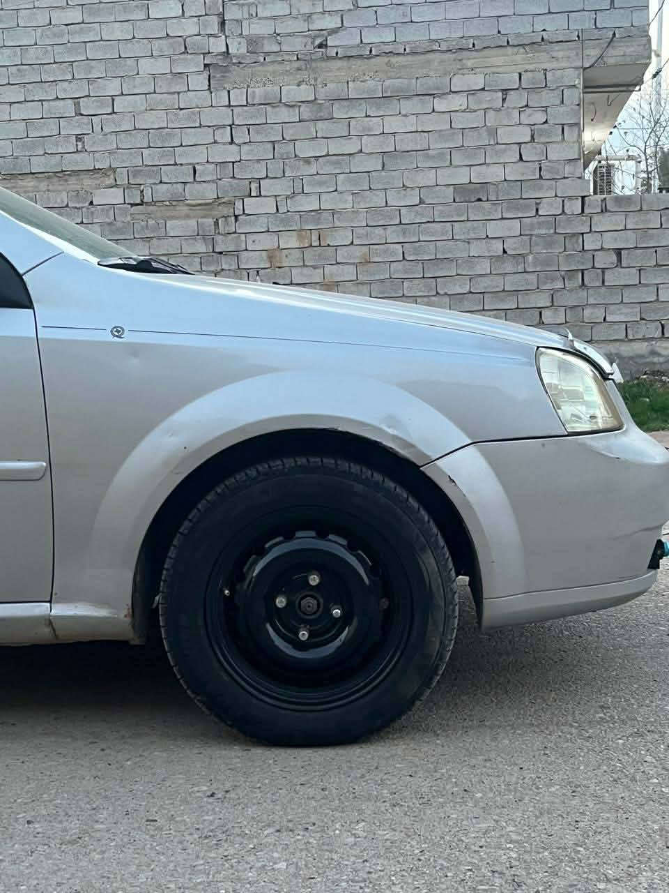 السلام عليكم فورنزة 2007
رقم ديالى الدولي باسمي سنوية لل28
تخم تاير جديد 
مكينة كير جدد 
تبريد تدفئة شغال
داخل رصاصي جديد  
السيارة بلادية فقط جراد قليل 
مكاني ديالى بعقوبة خرنابات 
السعر{55} وبيهة مجال حك الجية 
***********
