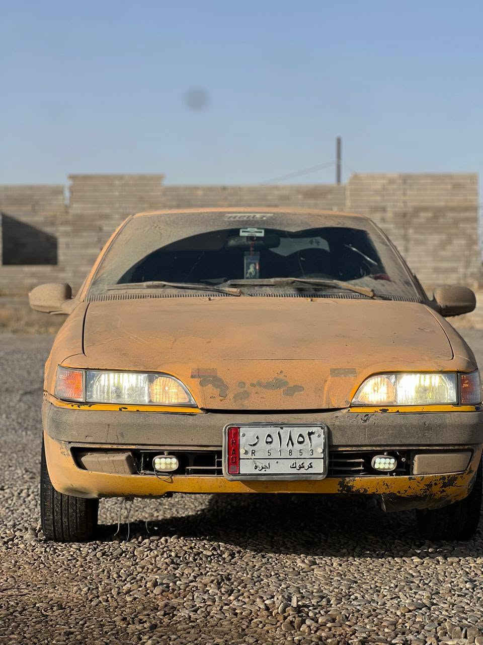 السلام عليكم دايو اسبرو 1995
محرك مفتوح 1600 كير عادي كير ومحرك شرط 
تخم صدر امامي خلفي 
تخم تاير جديد تخم ويل كب 
تدفه شقاله تبريد بس نقص غاز وشقل
كهربائيات كلها شقاله رون حماوه كيلو متر عدا طوافه تخربط 
مازدات جدد كهربائيات كلشي بيها يشتقل 
سياره مال بيت اي سفتسار ان حاضر ***********
