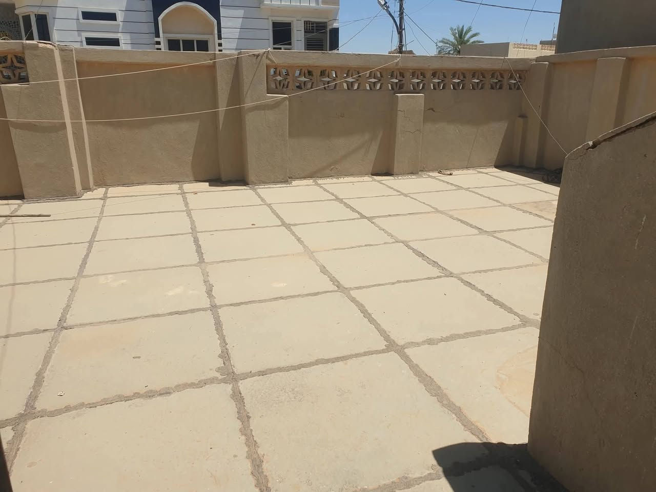 مشتمل للايجار
صاله مطبخ صحيات ارضي 
غرفتين طابق ٢
الرمادي الجمعية
 قرب جامع هميم
***********
@إشارة
