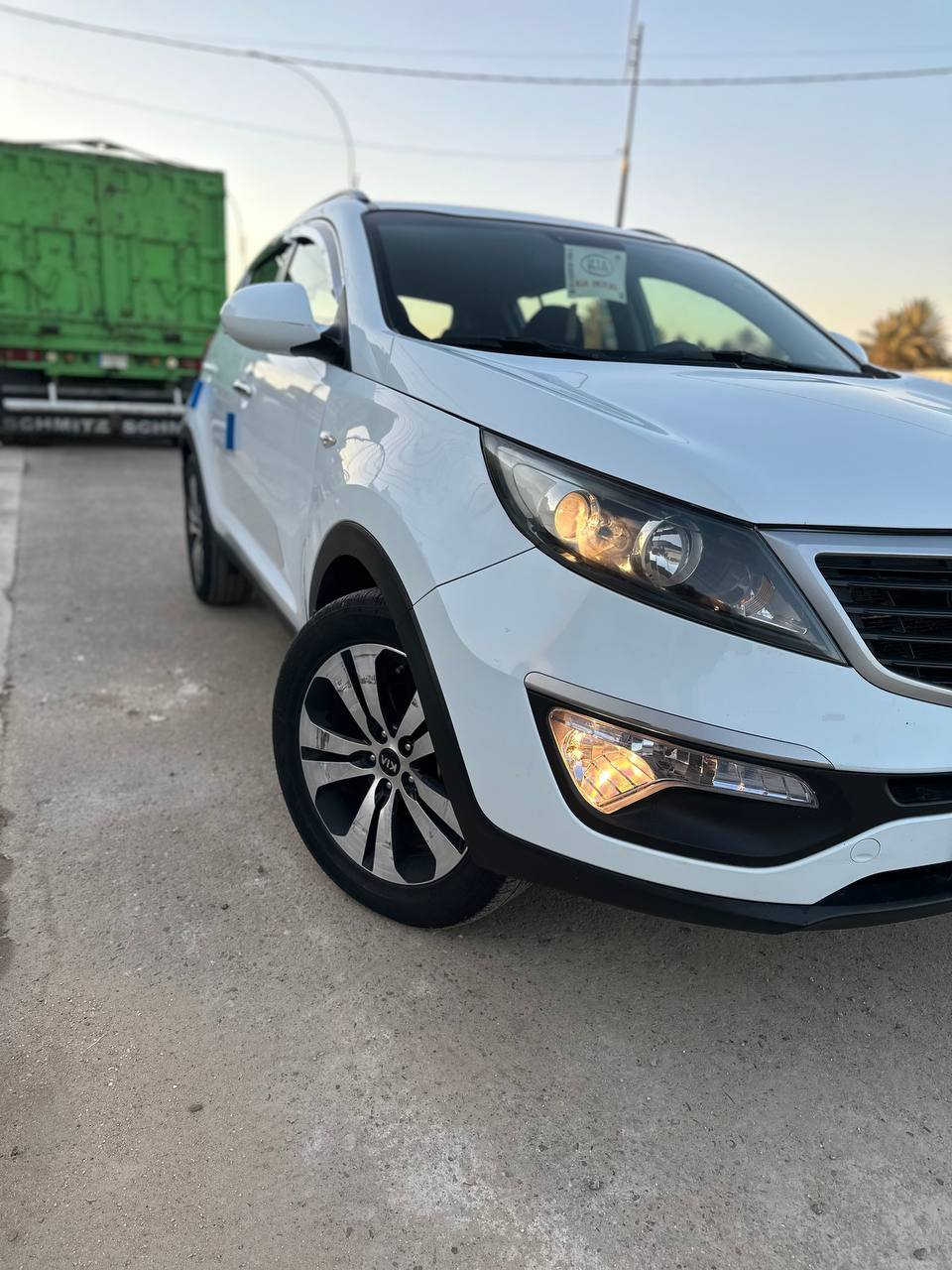 سلام عليكم كيا سبورتج موديل 14 وارد خليجي رقم اربيل تحويل ثاني يوم هزه جديده سنويه جديده رقم انكليزي محرك 2400 كير ومحرك مكفولات السياره ضرر جاملغ خلفي وداير الجاملغ المامي سياره جاهزه تخم تاير صدر أمامي خلفي كله جديد السياره احلا من الصور مكان بغداد ابو غريب خان ضاري مكلف بل نشر السعر 145 وبيها مجال رقمي ***********   ***********
