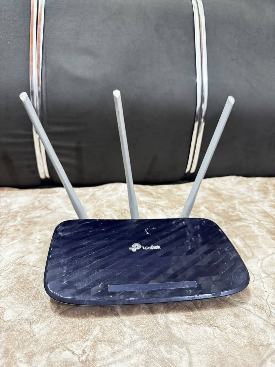 راوتر  TP-link 
السعر 20


**إذا كنت صاحب هذا الإعلان وتريد حذفه لأي سبب، رجاءا أرسل رسالة إلى الدعم الفني**