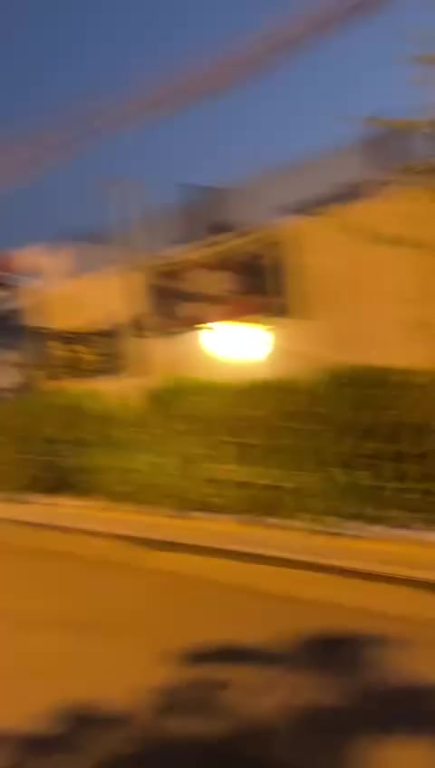 السلام عليكم
النترا مقدس موديل ٢٠٠٨ 

محرك ٢٠٠٠ دوش

سيارة خير من الله 

تخم تاير جديد ويل جديد 

السيارة رقم جديد هزة جديدة 

مشروع وطني تحويل ثاني يوم 

السيارة شوف عينكم وبل حقيقه بعد احلى 

اي استفسار ثاني 

اتصل على الرقم 

***********
