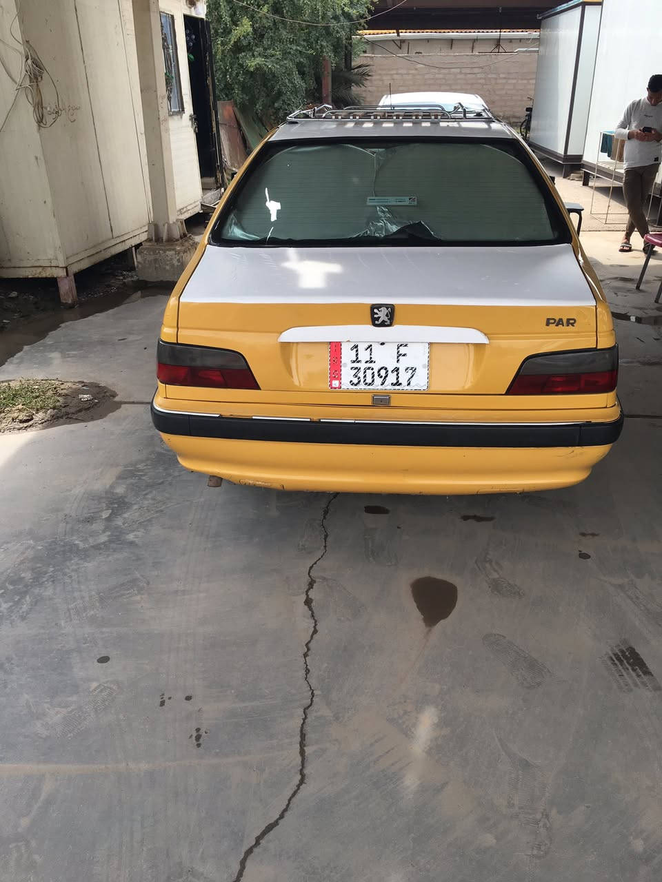 سلام عليكم بيجو بارص 2015سيارة نضيفة مابيها أي نقص فقط بس بطاين ألبيبان تعبانة كير محرك خير من اللة ألسيارة بلحقية أحلة من الصور مكلف بلنشر ألمكان بغداد ألمحمودية السعر 52وبيها مجال لشراي 
اتواصل***********
