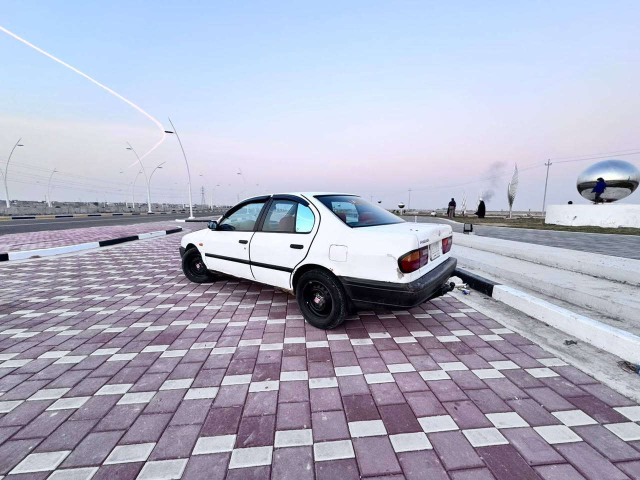 السلام عليكم 
براميرا 92 ابيض 
صلاح الدين 
تخم تاير 
حدادية 
مكينه كصة 
***********
38$
مكاني صلاح الدين /سامــراء
