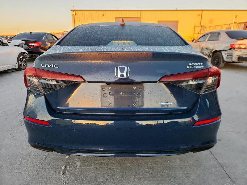 السلام عليكم هوندا سيفك 2025 هايبرد مواصفات تورنك فول الفول بدون حادث ولاشاصي موعد وصول الى جبل علي الامارات بعد اسبوع تريد ادخله على كردستان او بغداد بكيفك ماشيه 28 الف مايل  السعر على وضعه 145  ورقه للاستفسار ***********
