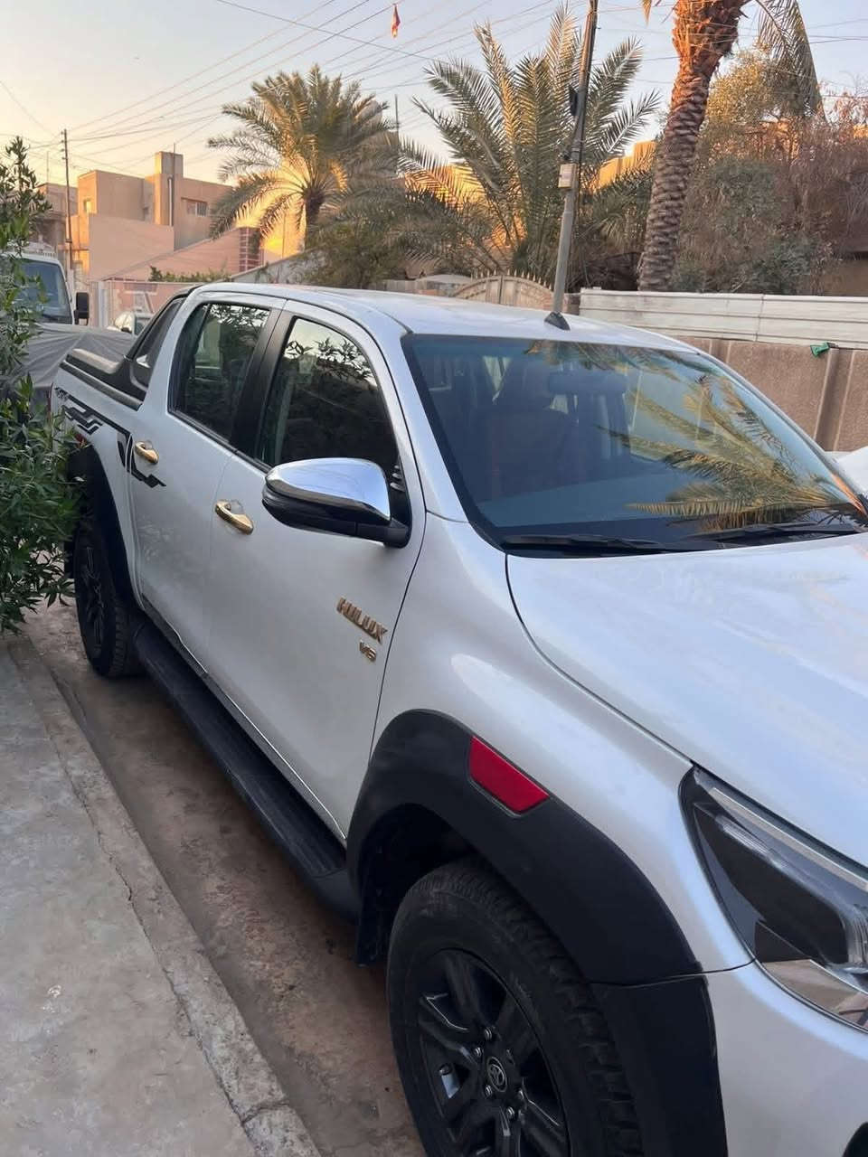 بيكم هايلوكس مديل 24 مكفوله tr ماشيه 55 رقم أربيل مكانها ناصريه سعرها 380 ***********
