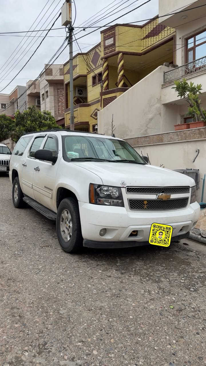 سلام عليكم
٢٠١٠ مكفوله بدون اي تبديل وحادث سياره جديده حته نرمايد بيبانها بلاديات حيل ونضيف ماشيه بحدود ال٦٠٠ الف جاهزه من كلشي سنويه ورقم جديدات مكانها دهوك وبيها وصل خط موصل بغداد للعلم السياره مالتي مال بيت ما اشتغل بيها خط عليها غرامات مرورويه ٢١ ورقه ينزل من سعرها الي يريد يحولها بعد فتره بعدين ينطيهن وسعرها ١٧٥ وبيها مجال بسيط 
***********
