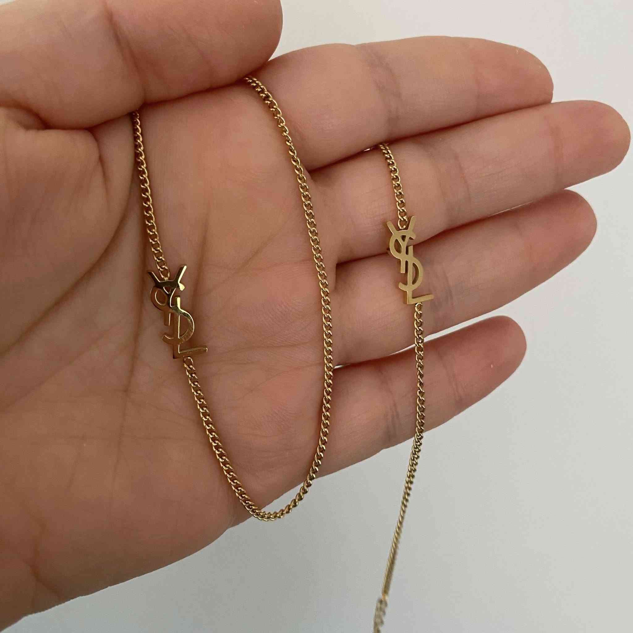 متوفر ستانستيل مقاوم 
التوصيل ٣


**إذا كنت صاحب هذا الإعلان وتريد حذفه لأي سبب، رجاءا أرسل رسالة إلى الدعم الفني**