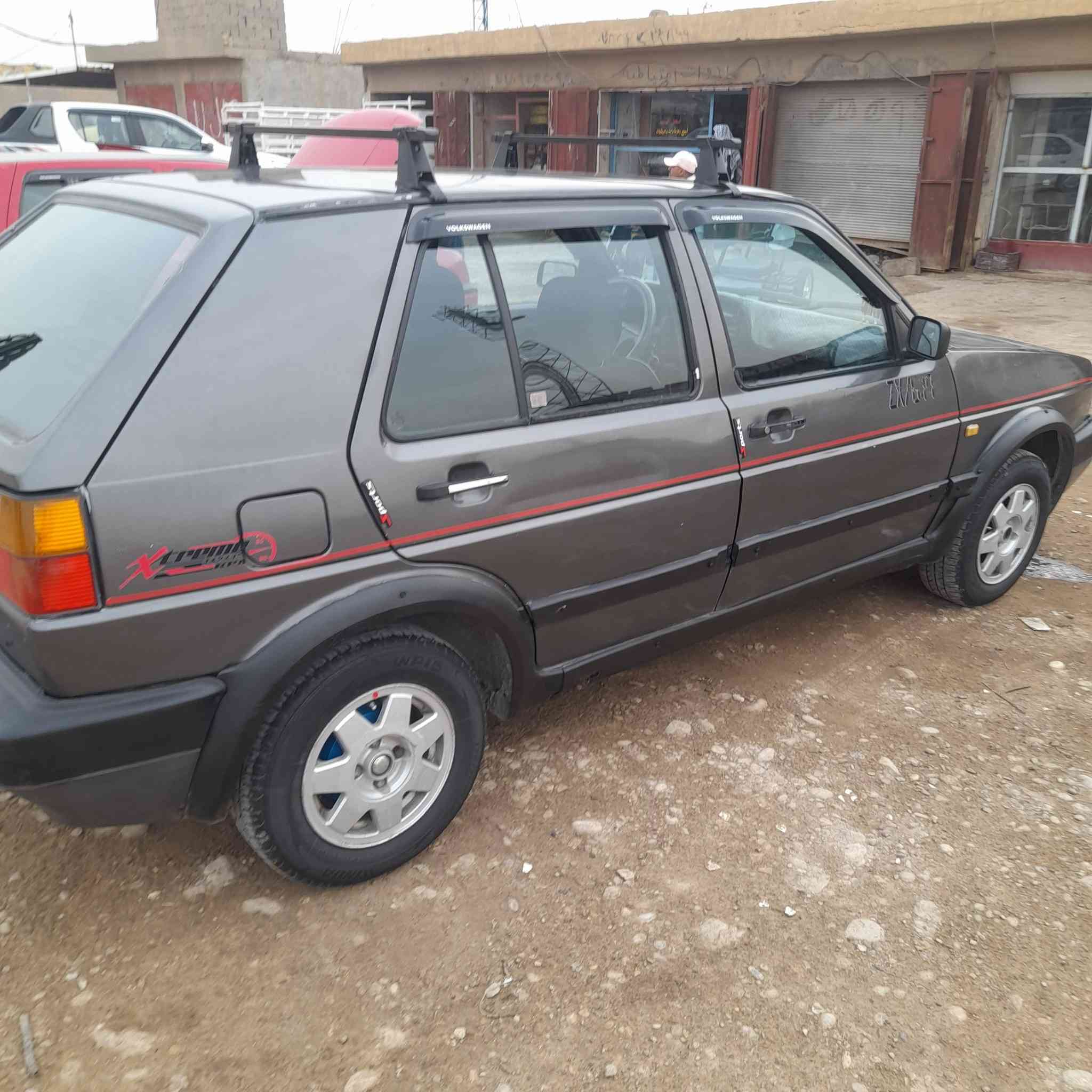 كولف مديل ٩١ تبريد محرك ١٨٠٠كهربايات شغاله سياره جاهزه رقم بغداد بسمي مكان سياره بغدادتقاطع النهروان ٩نيسان سعر ٣٨وبيه مجال ***********
