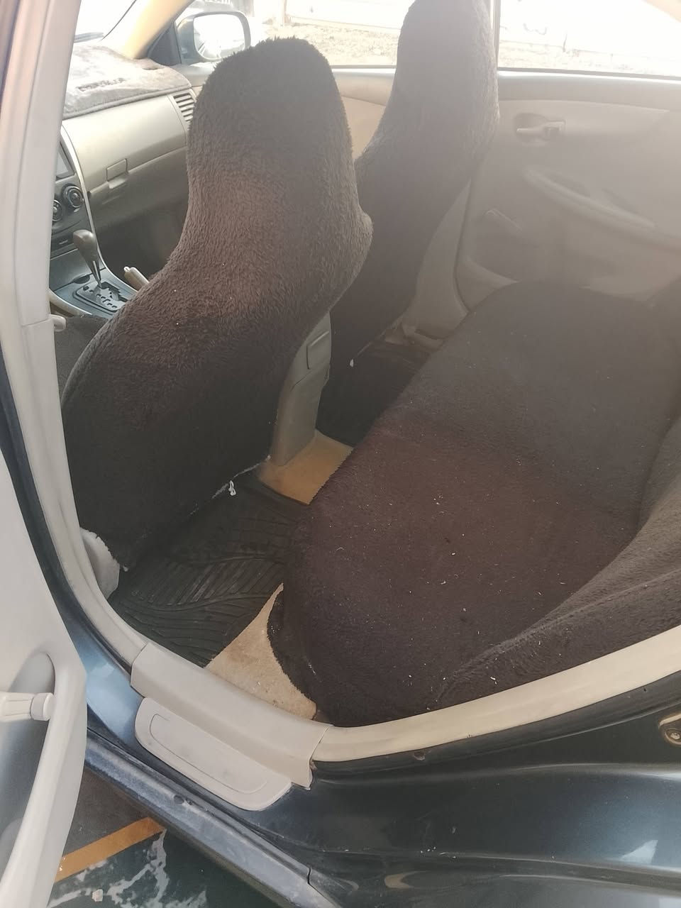 للبيع كورلا موديل 2009خليجي.ضرر جاملغ سكن صبغ بونيت وجاملغ سائق  فقط بخ عنوان كركوك م.***********
