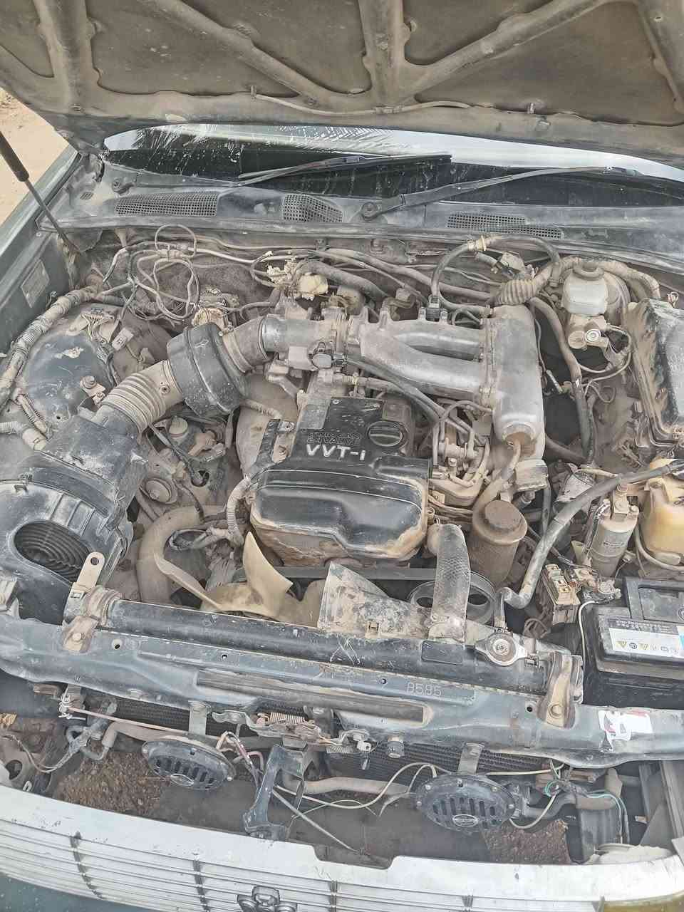 السلام عليكم هارتوب موديل 1993 رقم ديالى سياره حايز ثالث مكينه وكير جديد حاويه حداديه وتخم تاير كهربائية كل شغاله سياره خير من الله سعر 23 وبيه مجال العنوان بابل كفل *********** ابيع كوم حديد اتكفل سرقه وعشاير فقط
