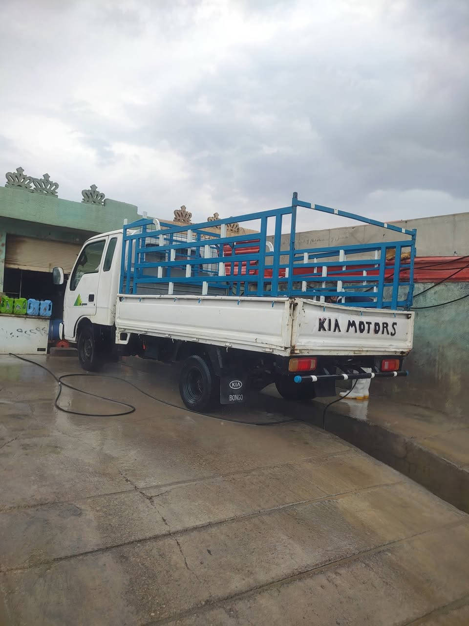 السلام عليكم 
كيه للبيع فونتيره گلاب  ما مسجله الشاصي ماله مشرح شرحتين يعني مو گص تشريح سياره جاهزه محرك گير اكسل شرط 

تايرات طخم جديد كهربائيات شغاله كله سياره جاهزه شغل ومشي وين ماتريد السعر 26 وبيه مجال 

المكان الشرقاط الخضرانيه 

للستفسار 

***********

***********

وكل الهلا بل شرايه
