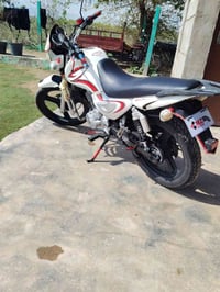 للبيع موديل 18 محرك 150 بلادي اسباني ما محطوطه عليه جاهز السعر 750 رقم...