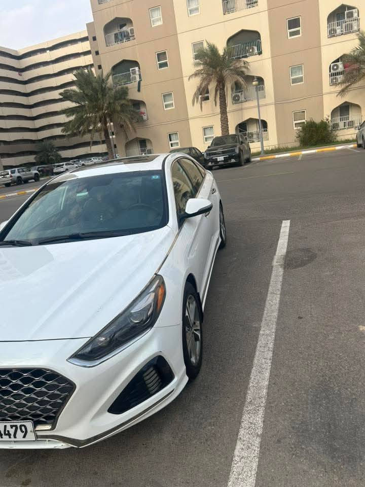 سلام عليكم
سوناتا 2000توربو موديل 2018 فوووول مواصفات 
محرك وكير مكفولات وبلادي مامفتوح بيها برغي 
السياره بيها كل مواصفات الفول 
رادار امامي وحساسات خلفيه ونقاط عمياء
كراسي كهربائي وجلد اصلي 
فتحة بانوراما 
تحكمات ستيرن كامله 
تحديد مسار ومثبت سرعه 
تبريد امامي وخلفي 
لايت زنون ومري شفط 
وكل مواصفات الفول الأخرى وحتى كتلوكات الشركه موجوده بيها
السياره حادثها خلفي وسطحي بيها صبغ جاملغين خلفيه وصندوق فقط 
السعر 144 وبيها مجال بسيط جدا 
للاستفسار الاتصال بالرقم ***********بغداد
