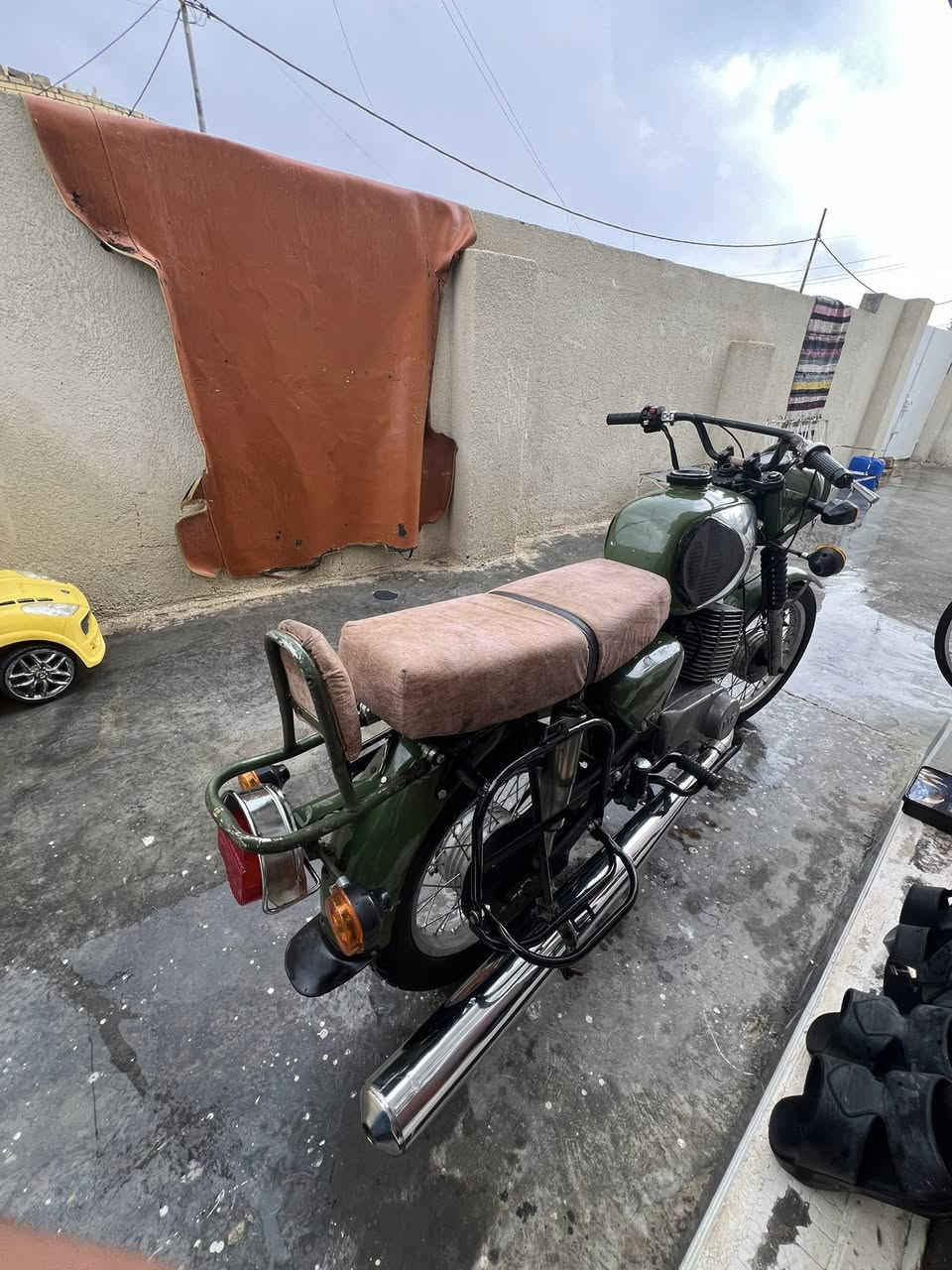 السلام عليكم امزت ٨١ محرك مال ٨٢ المحرك بلكارتون كصة ٤ لحيم بلخشم بس ويالة جدد تايرات كهربائيات كلهة شغالة عكس جديد صلنصة أم الختم سلات شوفت عينك مكاني واسط صويرة سعر مليون و١٠٠  ***********
