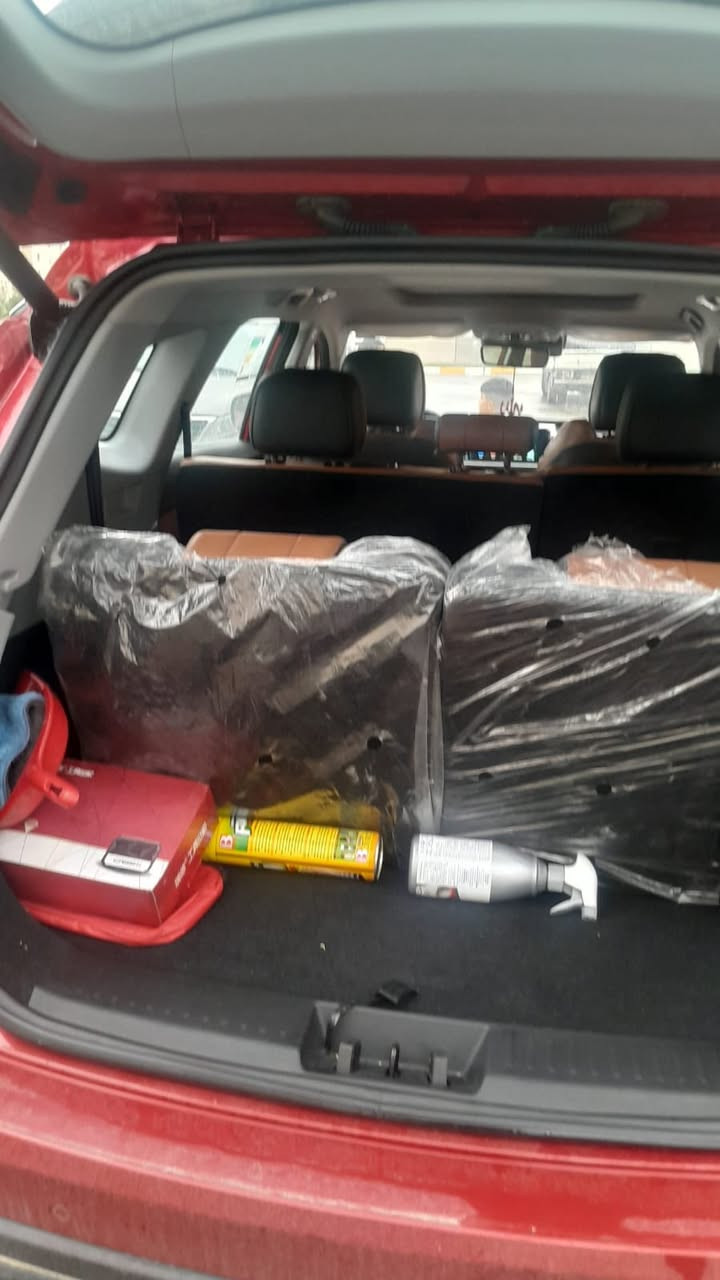 السلام عليكم من رخصه ادمن الكروب  عندي تيكو ٨برو ماكس انتلجنت كامل مواصفات ٢٠٢٣ ماشيه   ٥٠٠٠كم وهذا رقمي ***********
