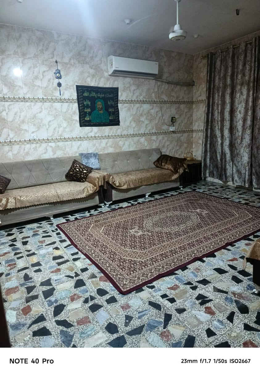 السلام عليكم
الدار للبيع 
المساحه ١٢٥ سند ٢٥ قرار محكمه 
يحتوي ع غرفه نوم وصاله وغرفه خطار وخدامات صحيه بناء طابوق  
السعر ٦٥ وبي مجال 
الاستفسار الاتصال ع صاحب الرقم 
*********** وتساب 📞
***********
