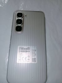 انفنكس X6886 • مستعمل • قابل تفاوض