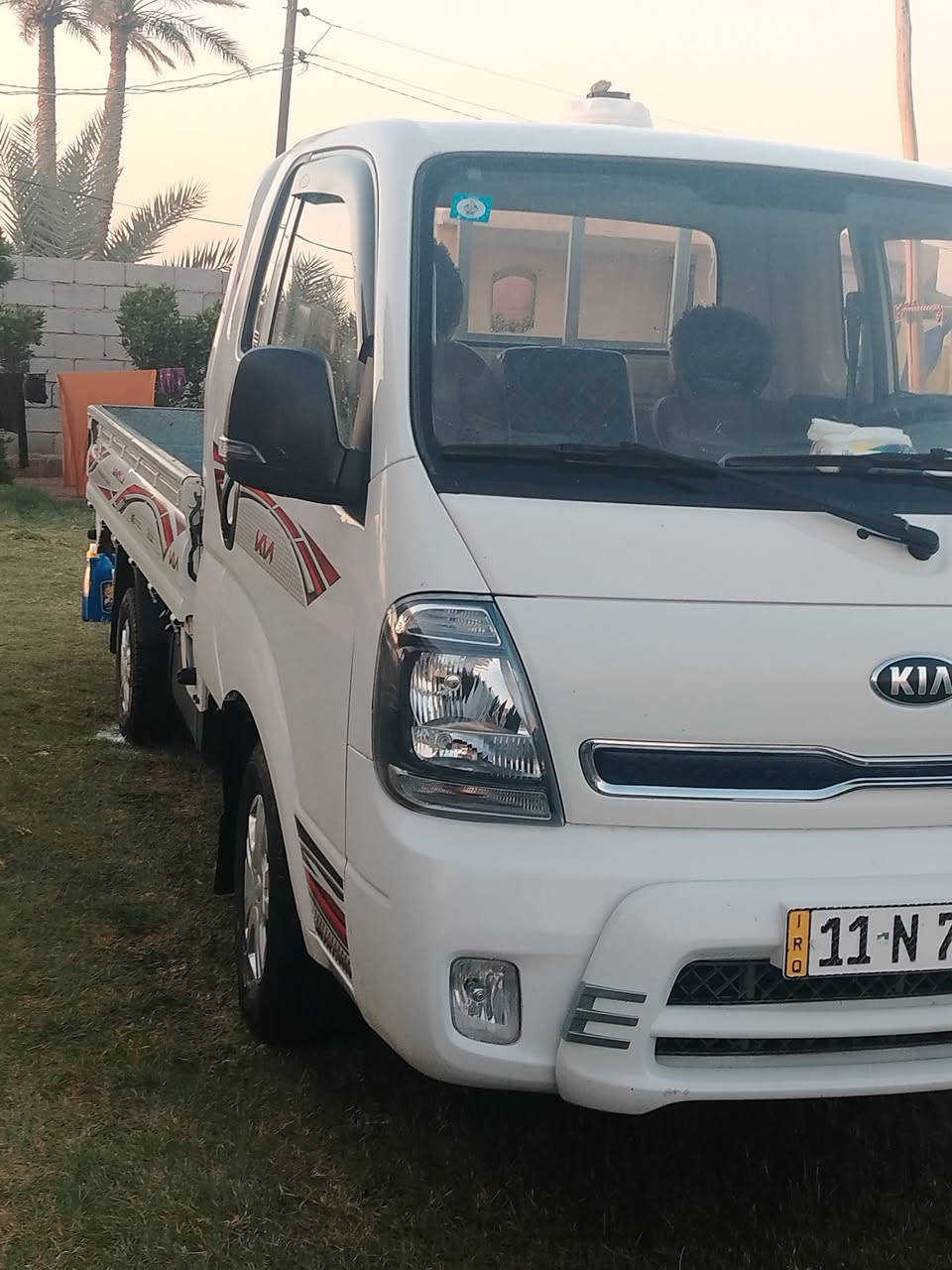 كيا 2700 للبيع 
موديل 2021 كير محرك اكسن تبريد ثلج تخم تاير جديد سياره خير من الله ماشيه حقيقي 136 سونار مجود بصور  السعر 120 $ بيها مجال بسيط  السياره تحويل ثاني يوم ولمشراي لا يكسر حلال ناس 
رقم الهاتف
***********
***********
