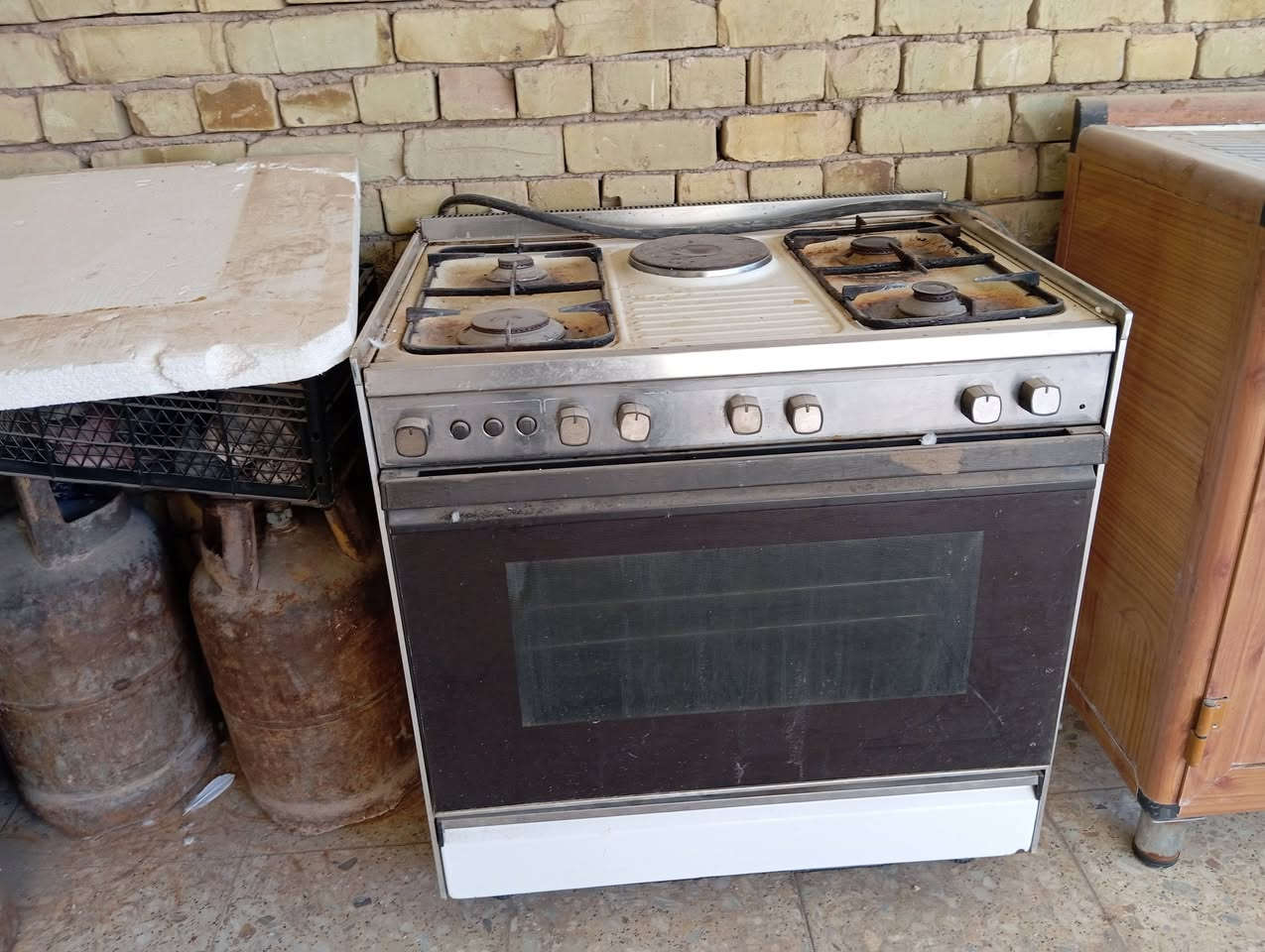 للبيع للتواصل***********
