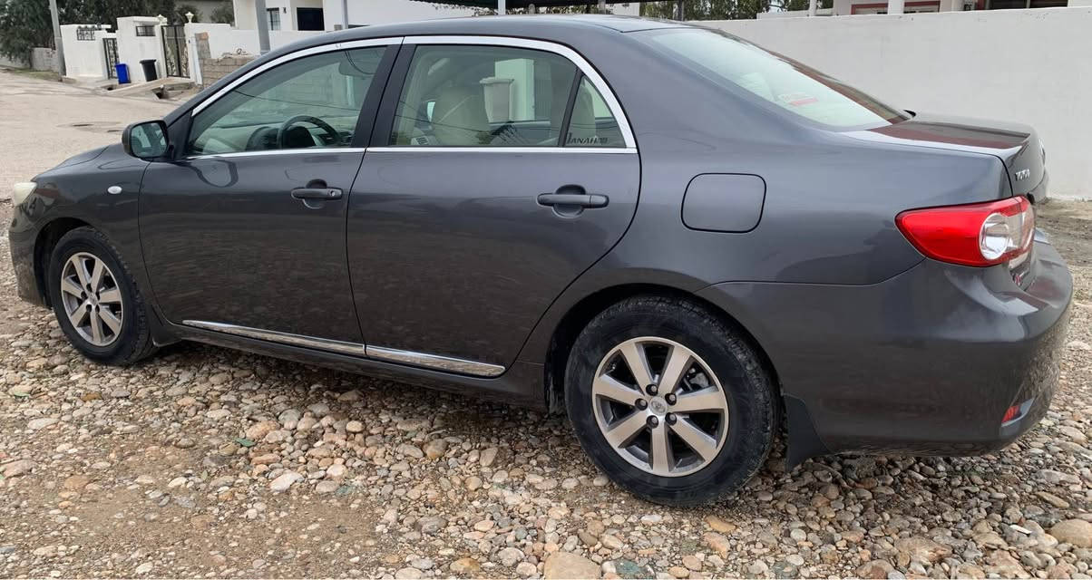 تویوتا کرۆلا 2013  خلیجی
شریکە جیهان
مەکینە16
بئ سبوخ  
بئ کالبونەوە
بئ شوخت و قۆپە
یەک بست تعدیلی هەیە
سەیارەکە تا بلێی خاوێنە
178 km رۆیشتوە
سپێری دانەبەزیوە
سەنەوی نوێیە تا2028
گێر و مەکینە بەشەرت 
سعری130مەجالێکی زور کەم
***********
واتس ئاپ _ فایبەر أربيل, العراق
