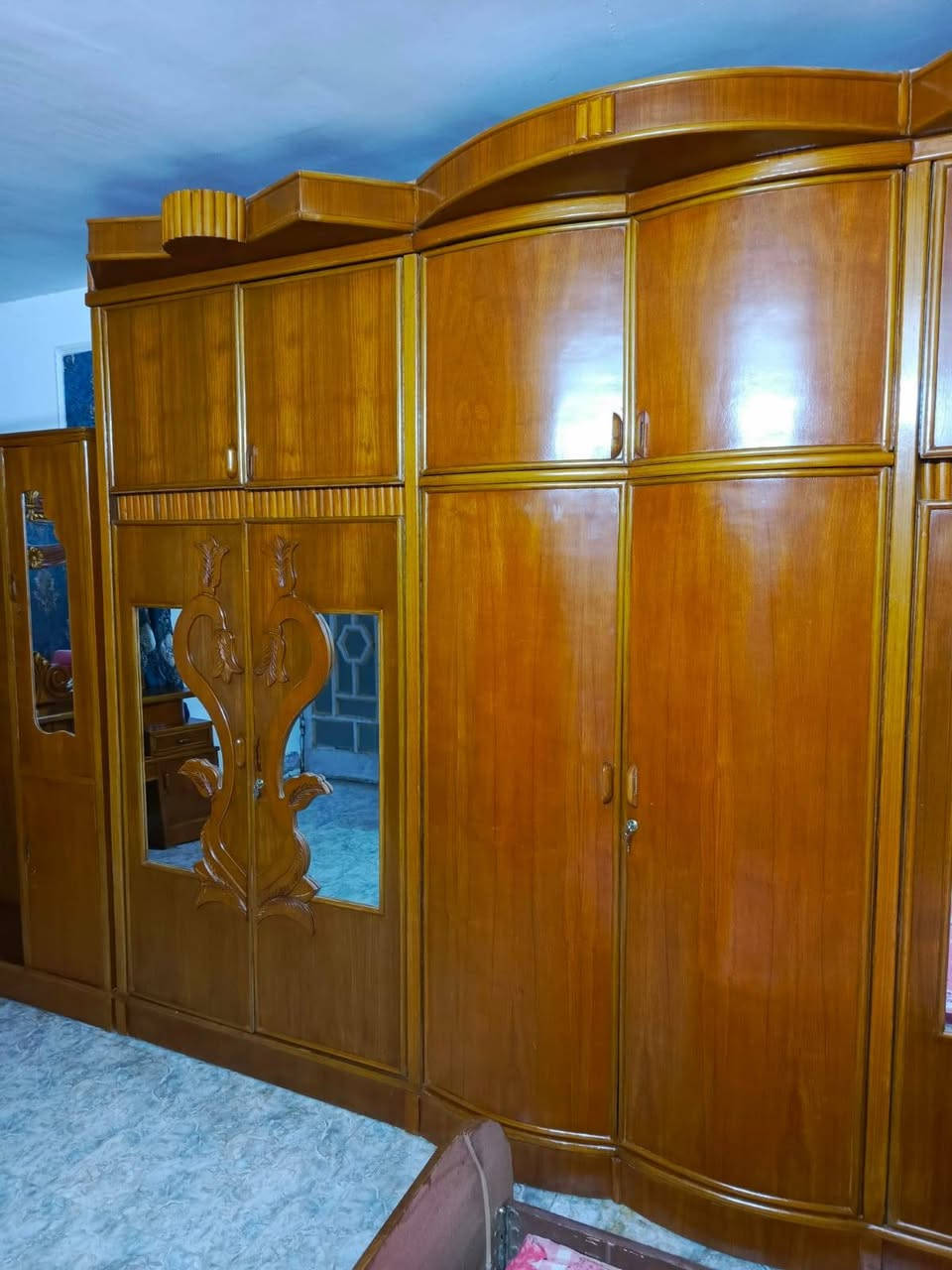 غرفه طابقين تسكام السعر 750بيه مجال العنوان بابل طريق السريع قرب محطة انوار بابل الشوملي اتصل ***********
