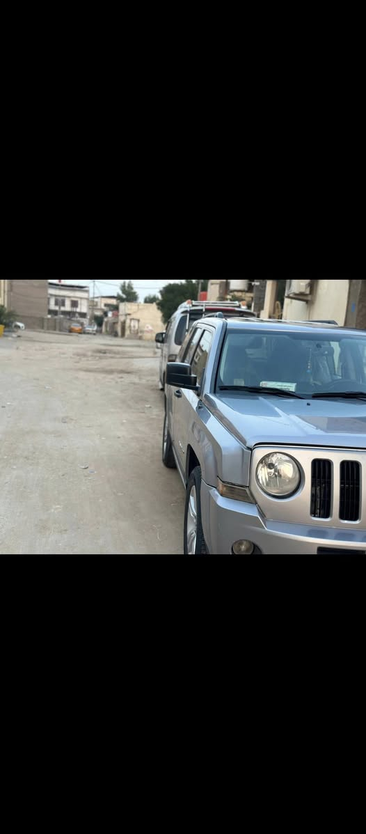 سلام عليكم سيارة جيب باتريوت موديل 2016 مكفولة كفاله عامه من ضربه ول تبديل بيه مكنات صبغ كلش قليل رقم بغداد بسمي رقم دولي سنويه مجددة 2030 مكان سيارة البصرة حي الحسين مكينه وكير تبريد ثلج سعر 105 بيه مجال ستفسار ***********
