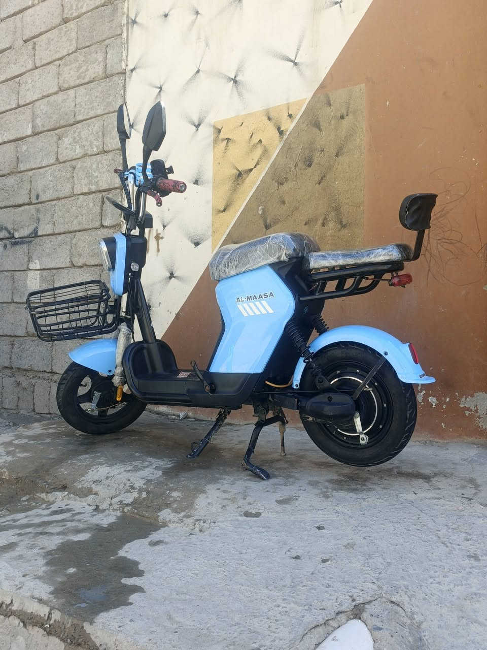 السلام عليكم بيع مستعجل السعر260الف***********
