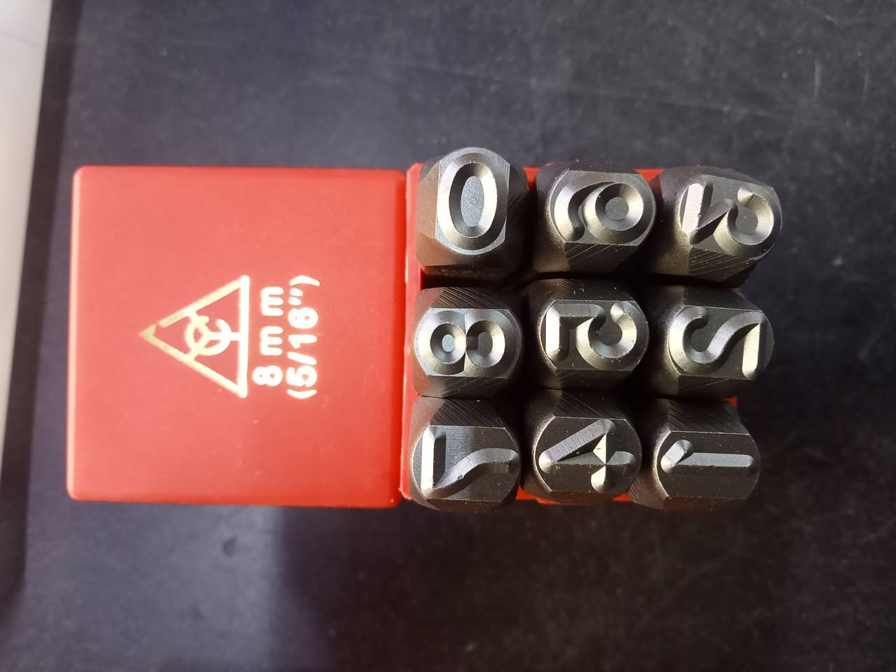 سيت حروف و ارقام قياس ٦,٨,١٠,١٢ ملم اصلي تايوان وجيكي ***********
