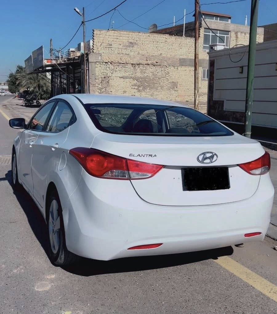 اللهم صلي على محمد وآل محمد 
للبيع النتره  مضلع مديل 2013
كصتين ادوات ادوات 
متومه كامله ارقام وسنويه 
دخول جديد ستوه كامله
مواصفاته
اللون ابيض
اشاير مري
ريمونت تقفيل وتفتيح
بلاتوث+اواكس
فول تحكمات
تبريد ثلج 
تخم تاير ويل بلادي جديد بلكارتون
السياره جديده كارتون ماعايزه برغي
المكان النجف الاشرف
السعر46
الاتصال على الرقم ***********
