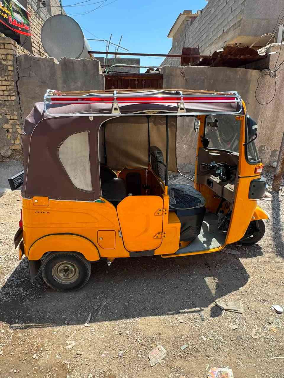 سلامً  عليكم تكتك البيع موديل ٢٢ شهر ١١
بكانً بغداد حي نصر رقمٌ. وسنويه سعر ٩٤٠٠

‏***********
