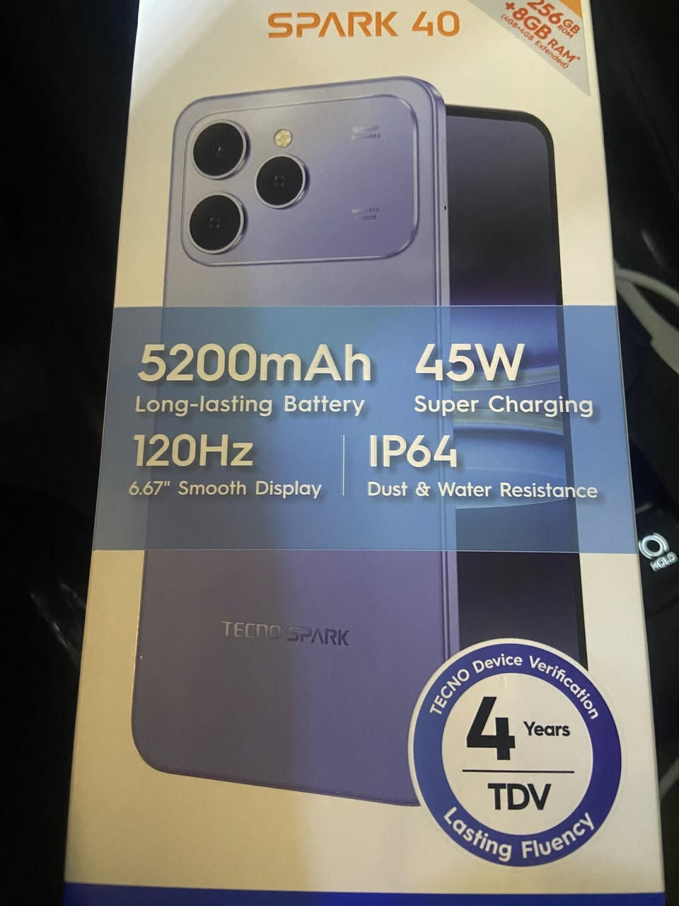 سلام عليكم موبايل سبارك 40 برو بعده بكارتونه جديد ذاكره 256 بيع او مراوس بايفون عنوان تاجي ***********
