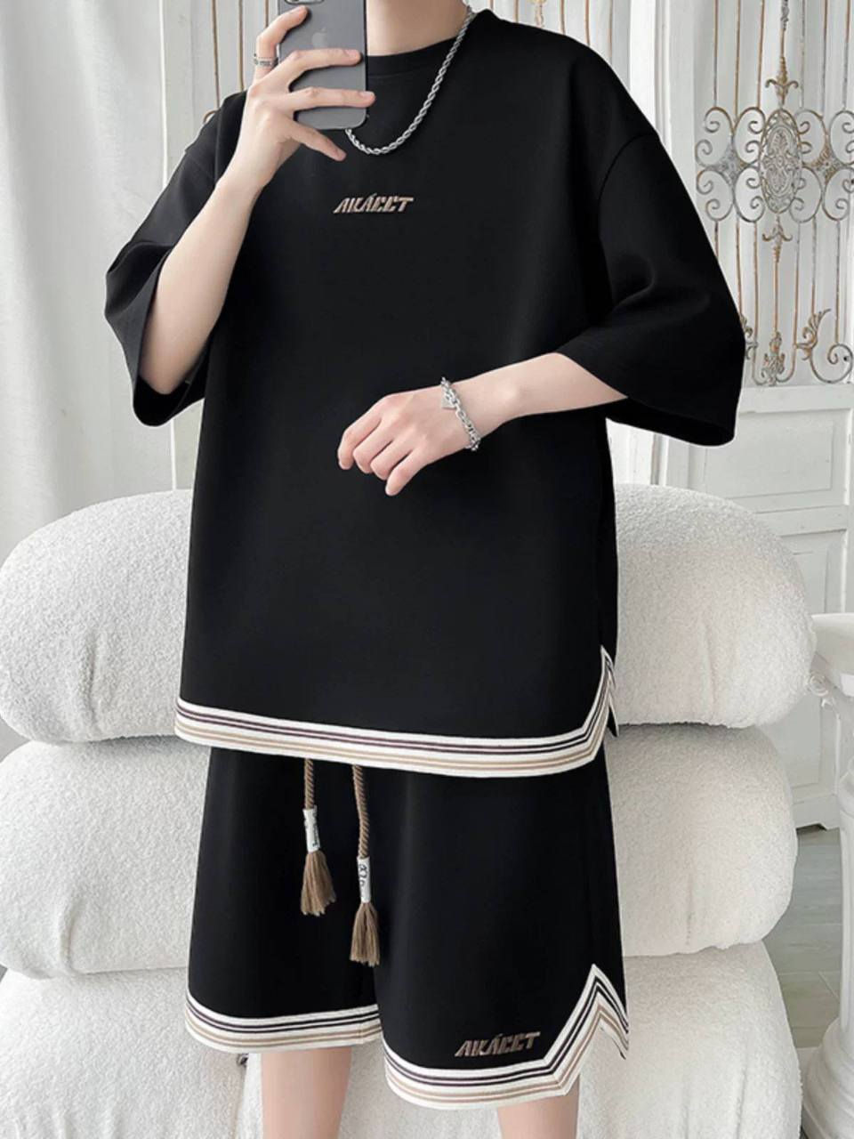 تراك صيني كوالتي عالي 

 الدرزن 12 قطعة 96 ألف 

🧧خامه حجري قالب هاڤ🧧

     القياسات _ M _ 4XL_
مخازن الشورجه


**إذا كنت صاحب هذا الإعلان وتريد حذفه لأي سبب، رجاءا أرسل رسالة إلى الدعم الفني**