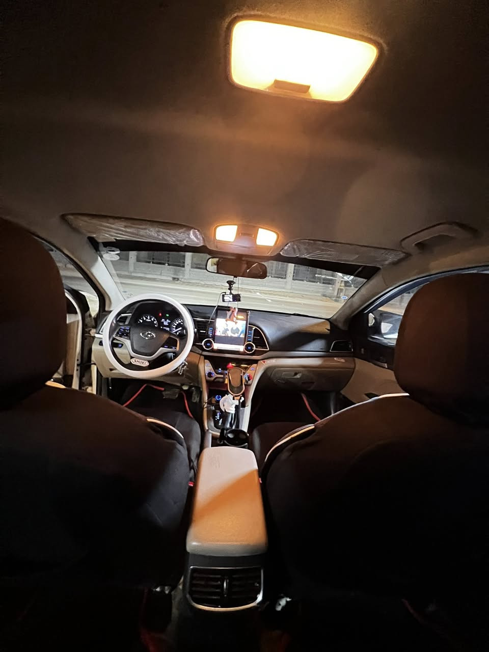 السلام عليكم النترا موديل 2018 اللون ابيض. خليجي بيها قطعتين جاملغ وبونيد بدون لغود بدون شواصي بدون ايرباك رقم اربيل باسمي التحويل ثاني يوم  تحكم جهة وحدة السيارة احلى من الصور كير مكينه مكفولات مكاني ابو غريب الزيتون تشوف بعينك وتقتنع بيناتنة سونار السعر 143 رقم الهاتف ***********  ما ارد واتساب  ((اتصال فقط))
