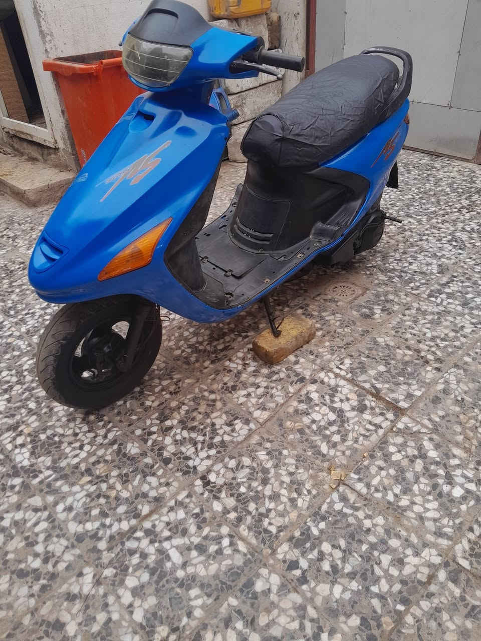 دراجة فراشه مفتوحه نظيفة للبيع كلشي شغال بيه سلف هندر السعر ٢٨٠وبيه مجال للشراي  الشراي يجي خاص او الاتصال على الرقم ***********العنوان النجف حي الوفاء
