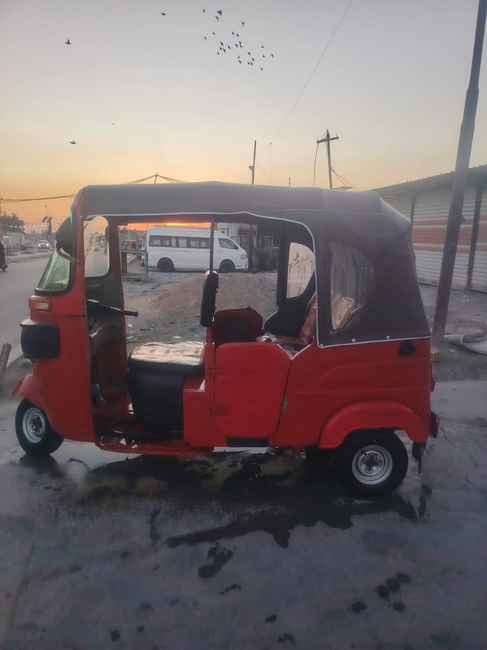 السلام عليكم ورحمه الله وبركاته.
22شهر 11
للبيع... 
تكتك تعال وشوف بعينك وافحص. 
مكانها بغداد كفاءات العبيدي.
للاستفسار... ‏‪0771 340 3352‬
