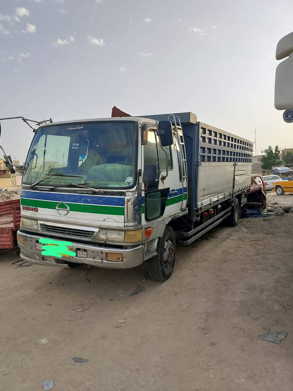 هينو انجر موديل 2001 رقم نجف ماكينه 80 عادي مكلب بالنشر***********  ١٢٥
