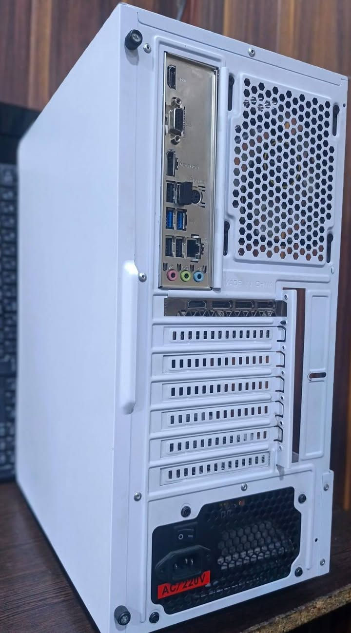 للبيع:
GFORCE Rtx3060 12G 
Mathr:msi pro H610M-G DDR4  
RAM: 2×8 16G 3600MHz corsair RGB
CPU:INTIL CORE i5:13
Rocket 650w
التخزين 1.5تيرا
السعر: مليون و 150


**إذا كنت صاحب هذا الإعلان وتريد حذفه لأي سبب، رجاءا أرسل رسالة إلى الدعم الفني**
