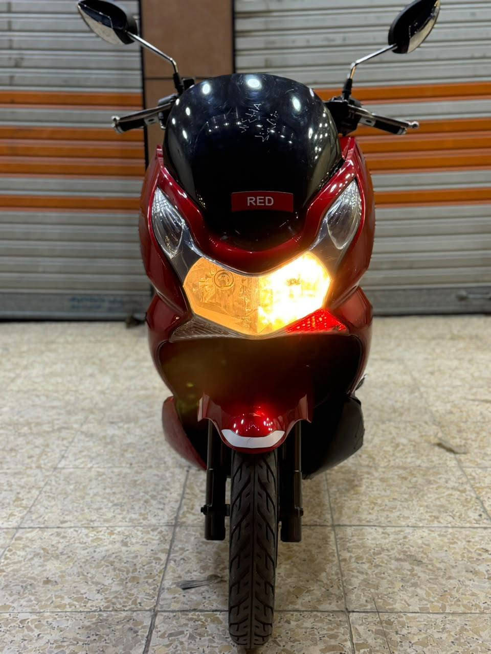 سلام عليكم....
دراجة (PSX)...(جيل الاول)  
🛵للبيع  ماشيه 30 الفحقيقي ممتعوبه
دراجة شلعه معدل كهربائيات كلهه شغاله 
دراجة جديده  بلادية
أي نقص مابيهة دراجه مكفوله كفاله عامه بشرط علفحص اذا برغي مفتوح ترجع دراجة مال جناي 
جيب فيتر وتعال افحص مستعجل على بيعتهه السعر مليون و300
العنوان بغداد  الكرخ  الاستفسار الاتصال على الرقم 📞***********
