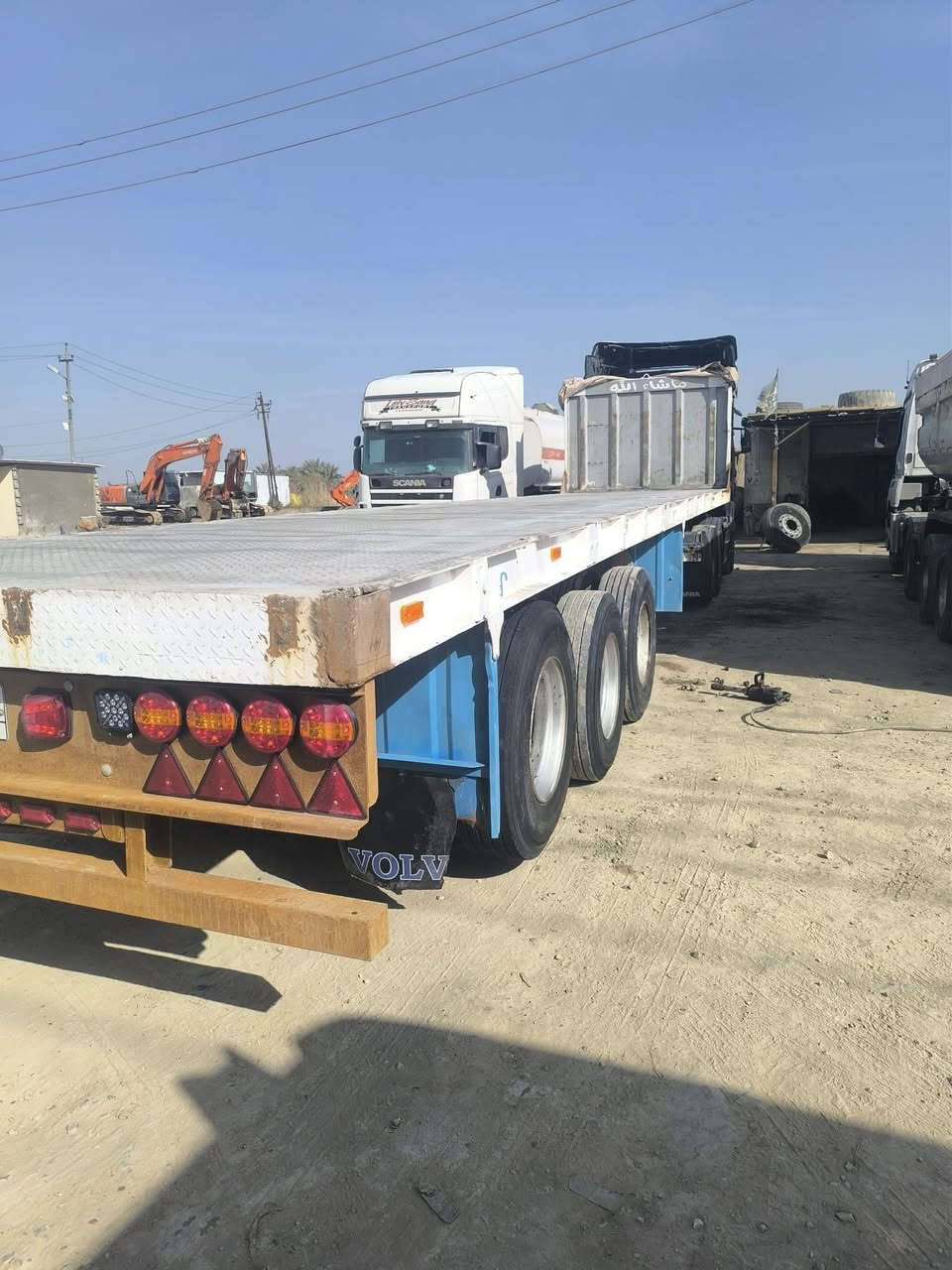 للبيع عربان اوربيه ومحدثه شاصي 16 دناكير 14 جوبلس برميل تخم تاير ستونه شدينه بريك جديد كهربائيته جديد 4محاور اثنين تعليك الاول ولاخير الاستفسار الاتصال عل رقم *********** مكان بابل حله
