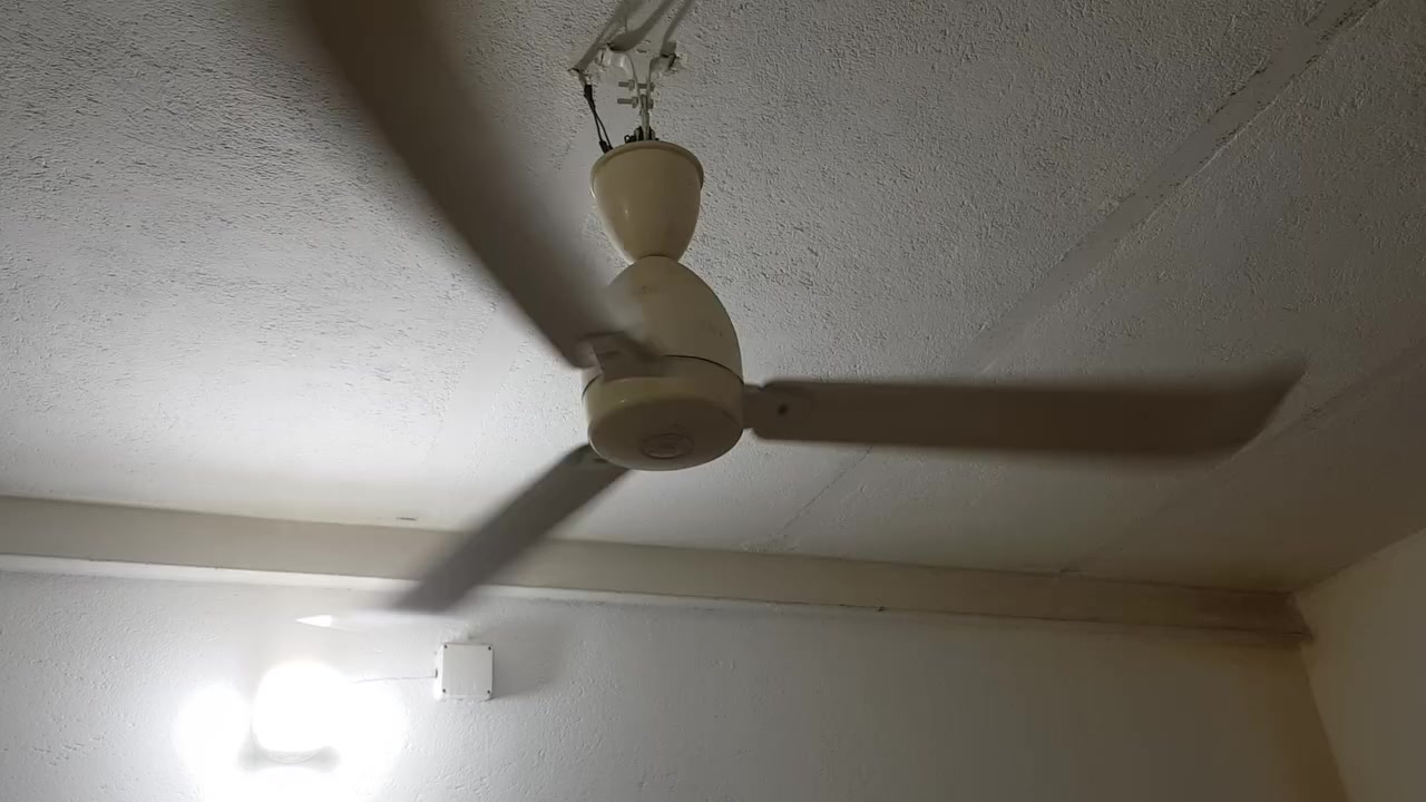 السلام عليكم من رخصت الادمن مروحة سقفية اندولا الاصلية العدد ٤ شرط الشغل والضمان مكاني ميسان


**إذا كنت صاحب هذا الإعلان وتريد حذفه لأي سبب، رجاءا أرسل رسالة إلى الدعم الفني**