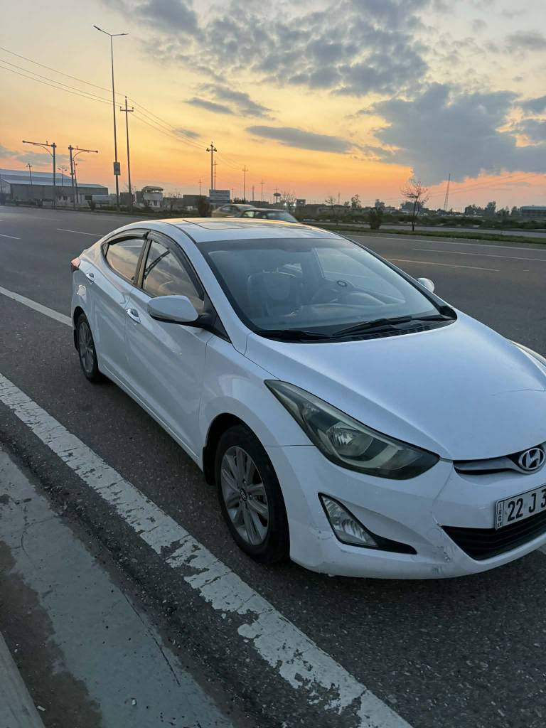 النترا موديل 2015 بي نص باب.  وياجملغ  فقط رش بدون دواخل محرك 18شرط مامفتوح كير شرط تبريد شرط تيارات جديد سنه ويه جديد 2030نافذ.    سيار ا مواصفات سلايت اوتو فول.    سعر 116.......*********** كركوك, العراق
