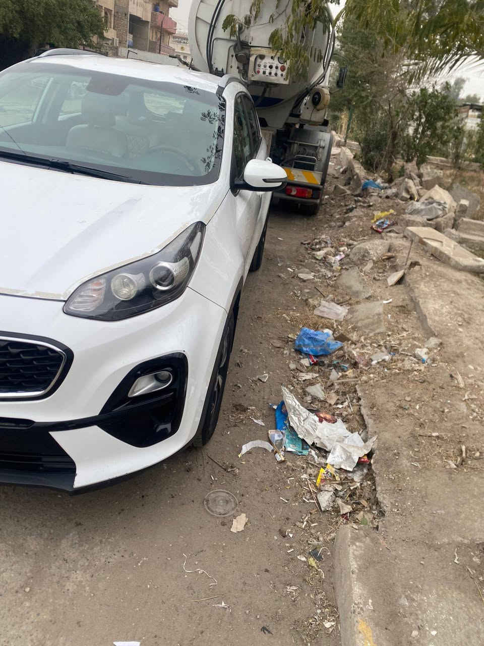 السلام للبيع كيا سبوتج ٢٠١٩ وارد خليجي خليجي شركه الدوليه السياؤه مكفوله كفاله عامه من صبغ وتبديل وبارد بيه شخط بلباب الخلفي بعده على وظعه السياره تلث انظمت قياده شاشه اعاطل قطعتين تبريد مكينه ٢٤٠٠ GDI فور ويل ماشيه٩٦الف كير مكينه مكفولات من كلشي السعر١٧٨ وبيه مجال للستفسار *********** بغداد الطالبيه بغداد, العراق
