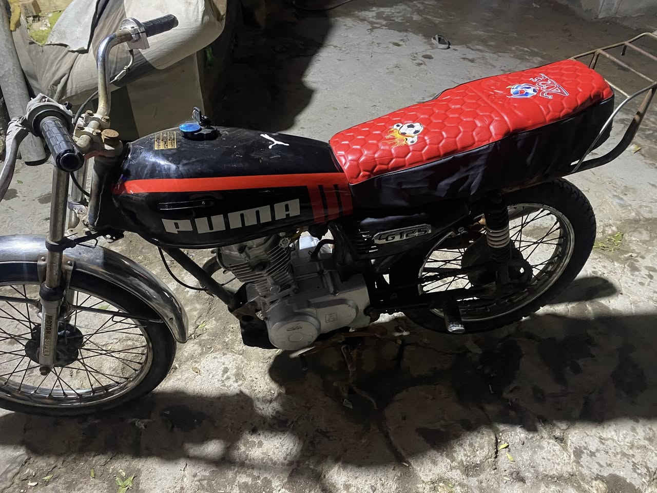 سلام عليكم شباب دراجه ادوات نامه شلامجه حلوه ونضيفه السعر 325وبيها مجال البصره خمسميل ***********
