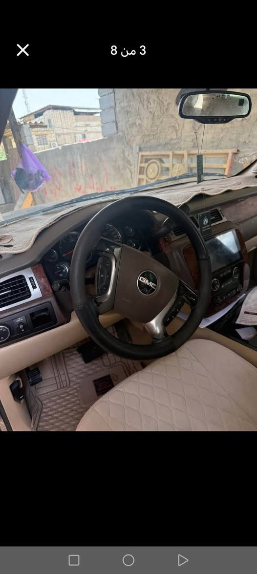 سلام عليكم يوكن ابتر للبيع بسمي تحويل ثاتي يوم مشروع وطني سيارة اصولية مكفولة من اضربة والتبديل بس بيها رشات بل ارباع خليجية طبله ابلاد جاهزة من كلشي مكاني بصرة شط العرب رقم ***********
