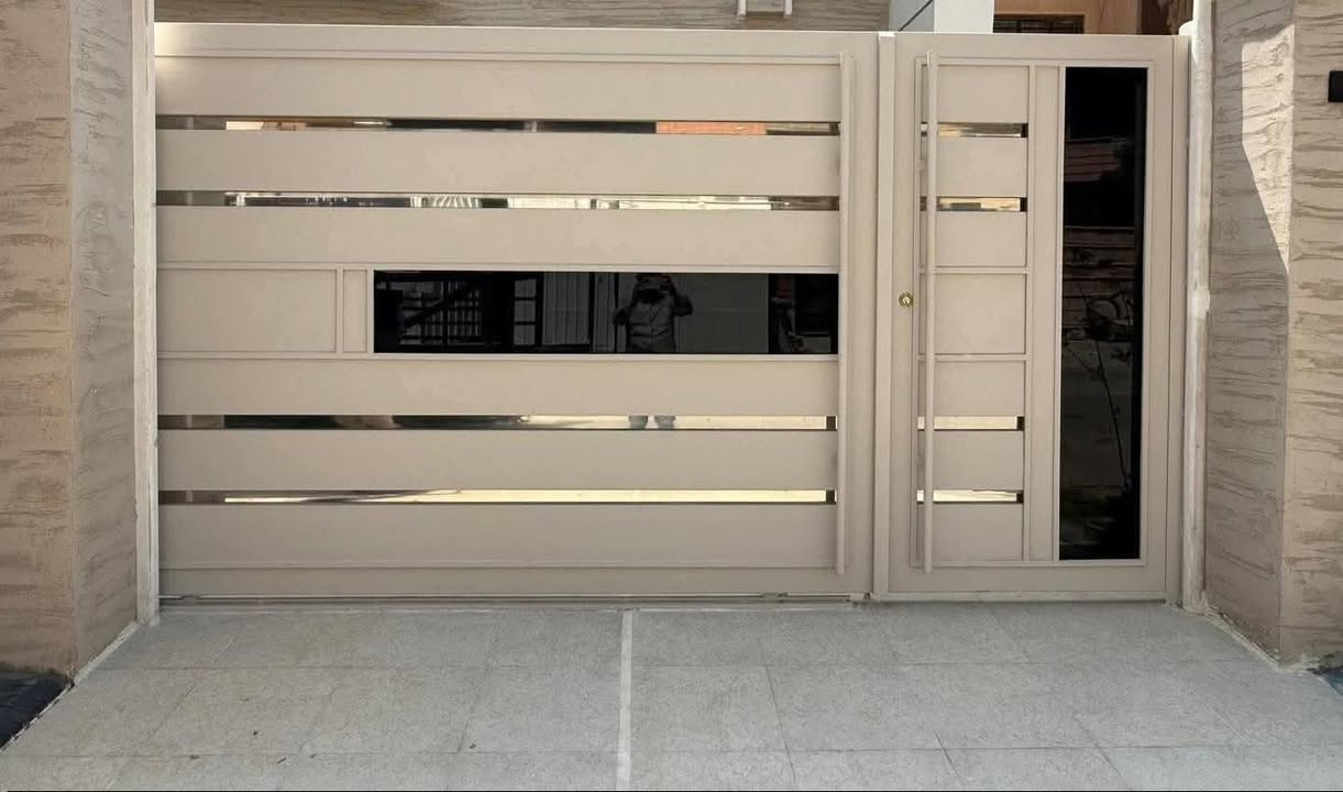 حداده العامه العنوان السماوه قرب السيطره ال جروخي سعار مناسبه جدا جدا الاستفسار  مراسله خاص ***********واتساب
