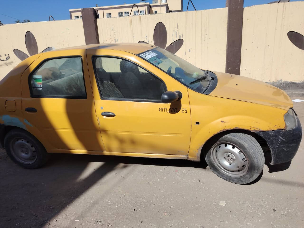 رينو لوكان موديل 2010بسمي رقم جديد سنويةل 30 ترهم قدمه والباقي اقساط السعر 32وبيها مجال وذا اقساط يختلف السعر للاستفسار اتصل ٠ ***********
