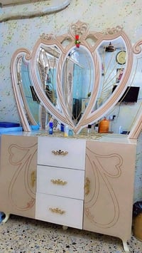 غرفه تركي ٧ قطع للبيع بيه اضرار قيليله لسعر٧٠٠  بيهه مجال مكان بغداد ل...